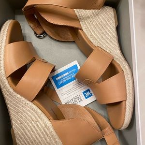 NEW Treasure & Bond Espadrille Wedge Size 10